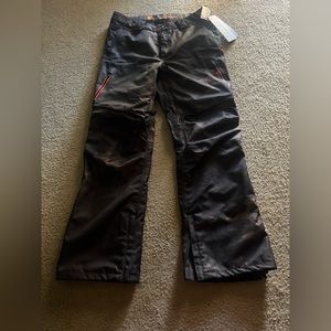 Thirtytwo Thirty two snowboard pants new! Size L